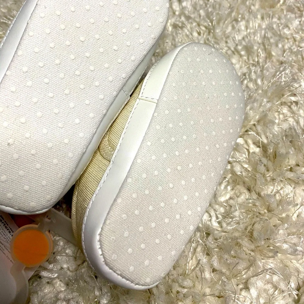 Carter’s babygirl slip on shoes